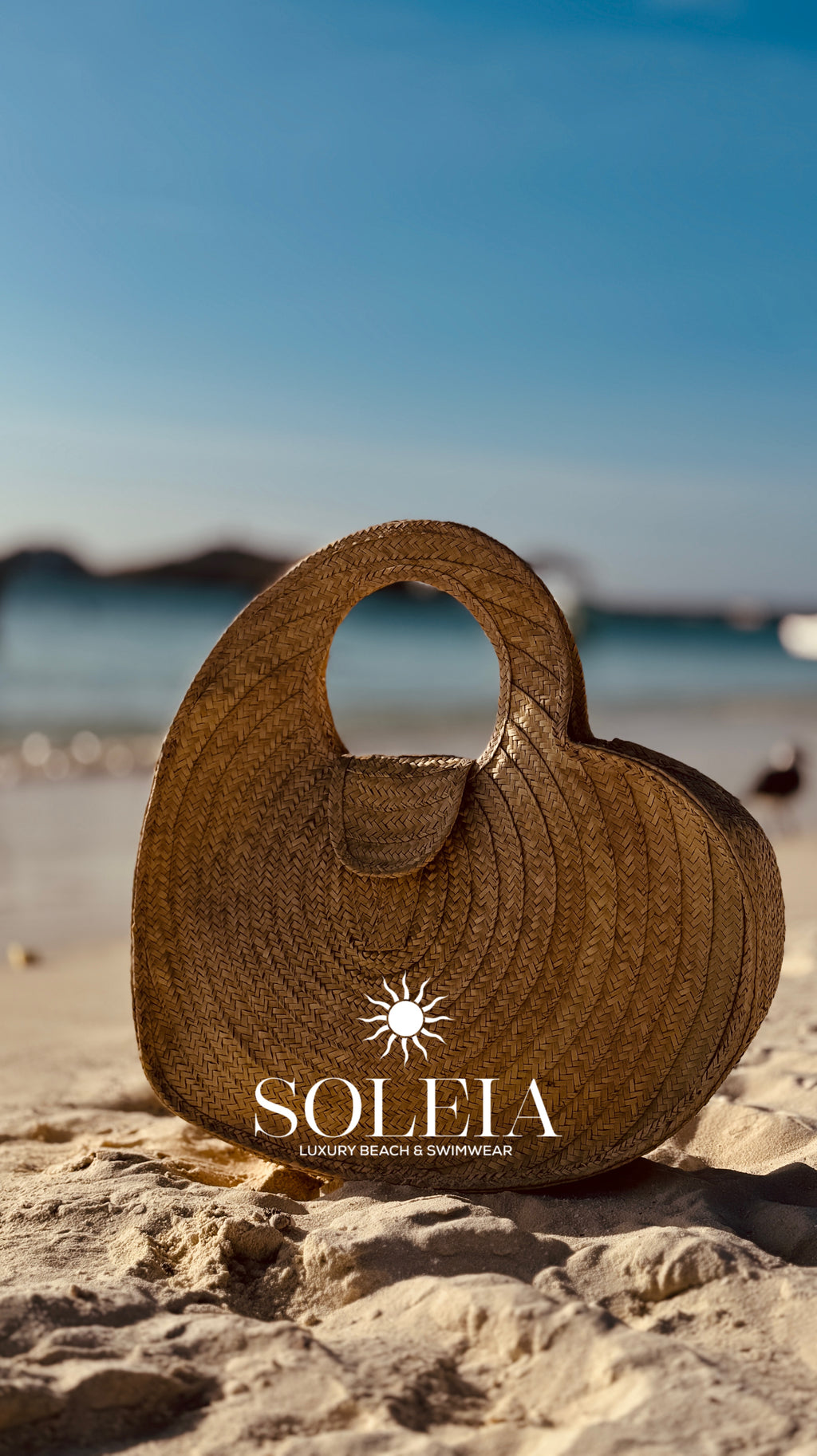 Heart-Shaped Capri Beach Bag - Romantic Summer Accessory